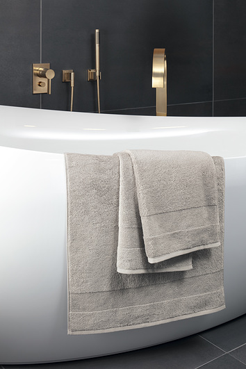 Ręcznik One 80 x 150 cm