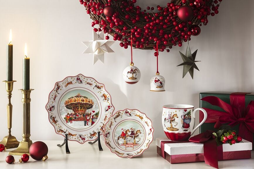 【 訳有新品】 Villeroy&Boch エッグプレート イースター Xmas Annual Christmas Edition 2024 Breakfast plate 24 cm - 14-8626-2648