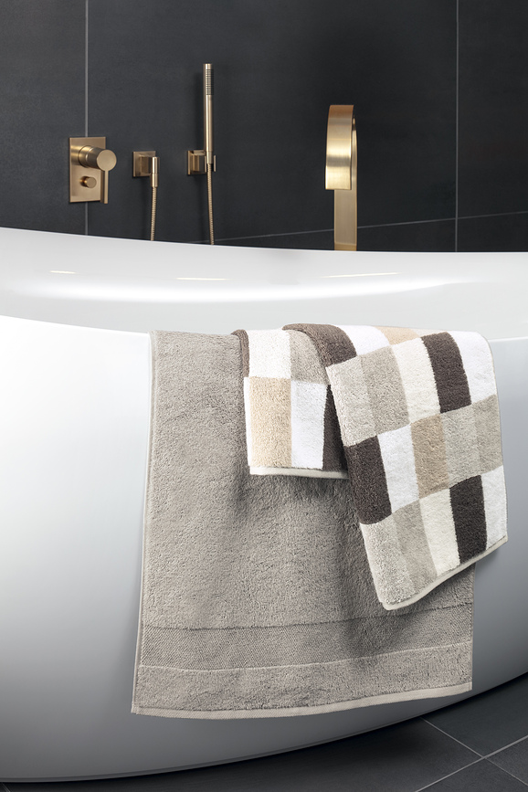 Coordinates Ručnik 80 x 150 cm karirani višebojni