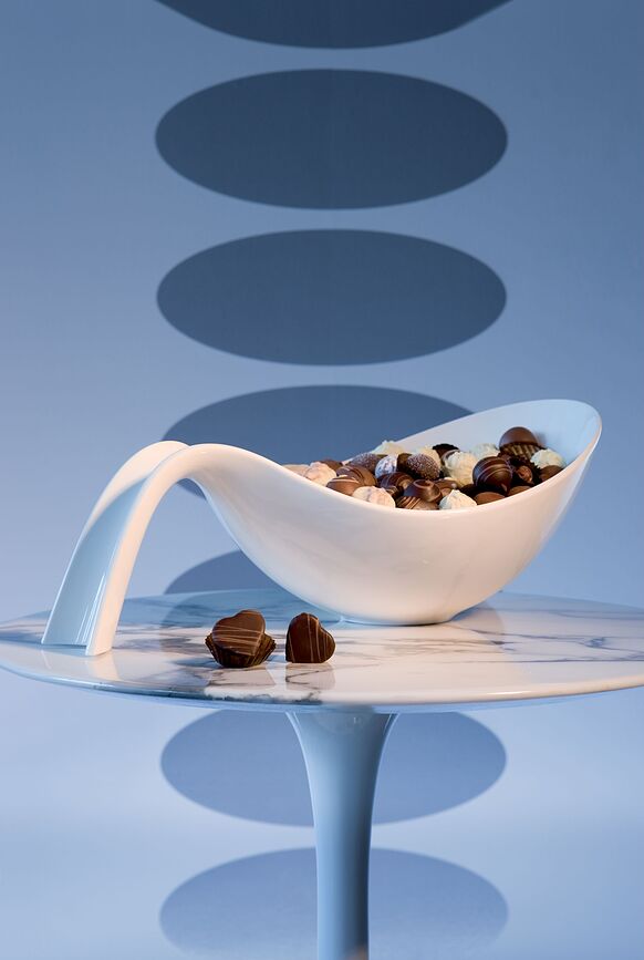 Bol para servir con asa Flow, 1,8 L