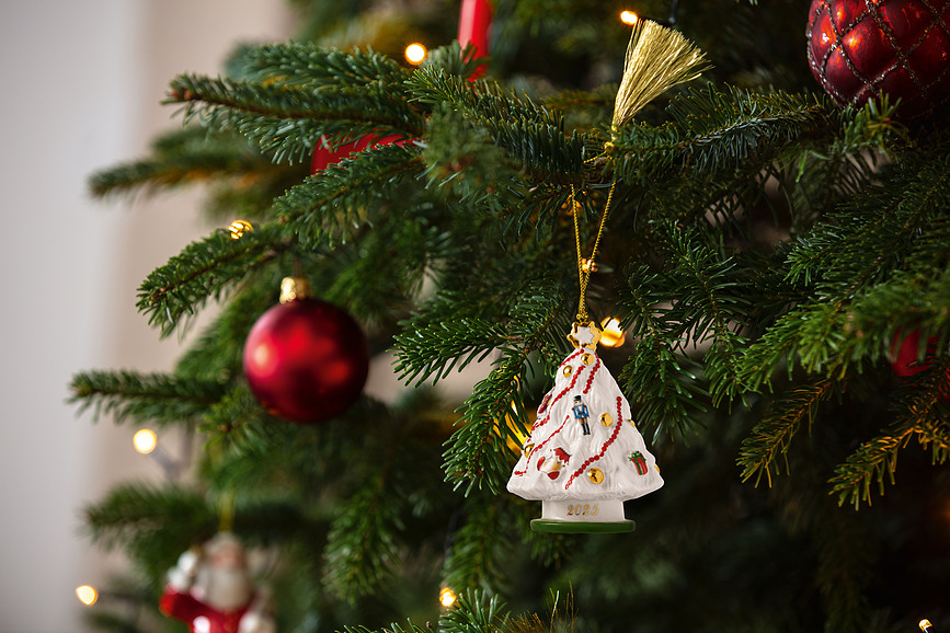 Christmas Classics 2025 Božični okrasek, gugalni konjiček