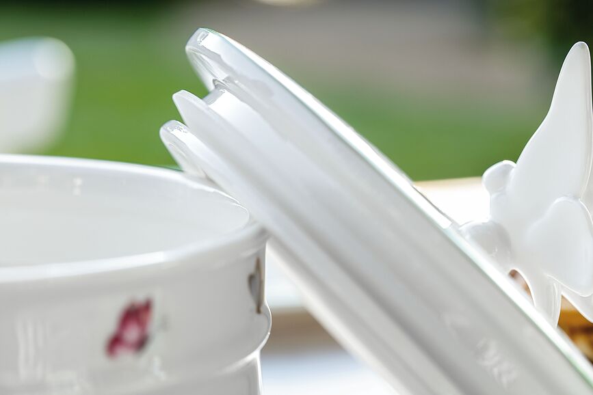 Colourful Spring Posoda za shranjevanje, 1,6 l