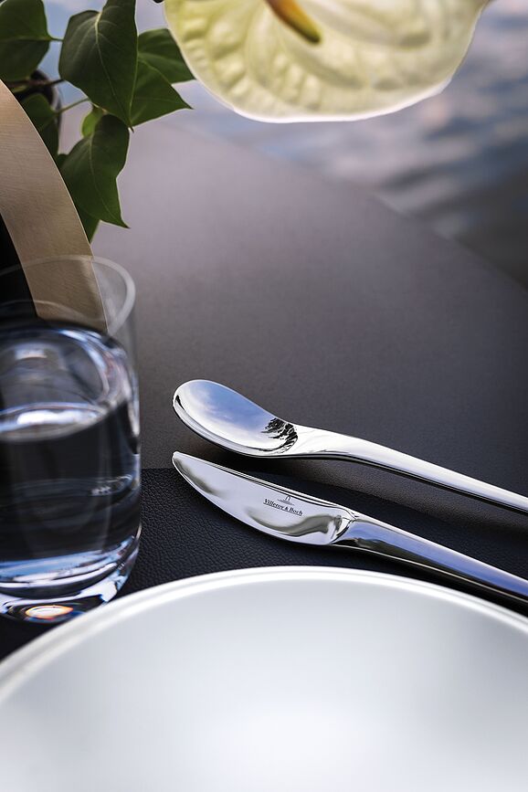 Cuchara de mesa NewMoon