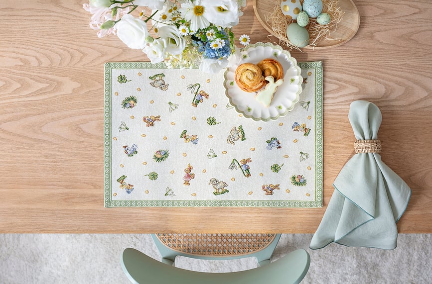 Easter Delight Pogrinjek, 32 x 48 cm