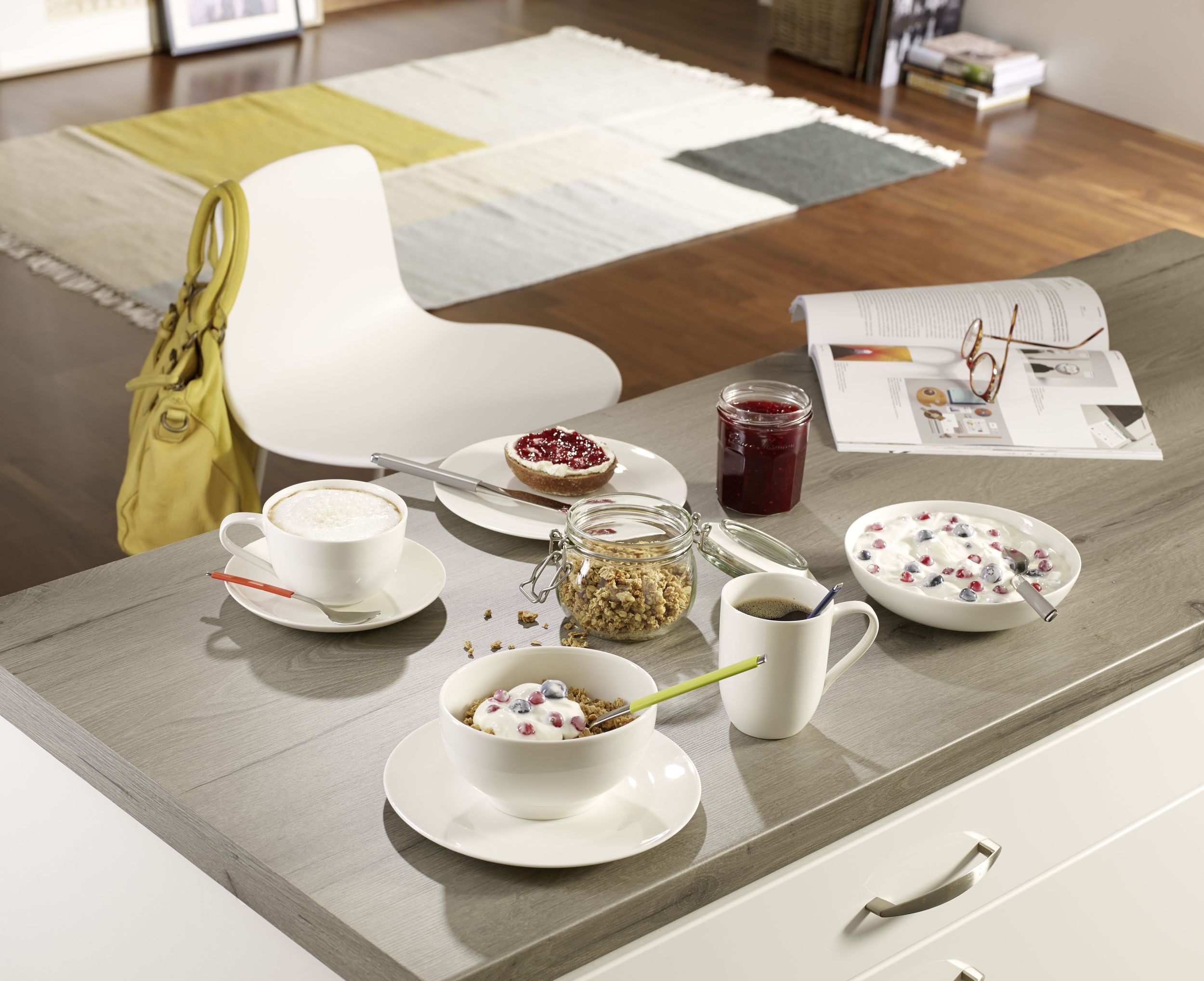 Villeroy & Boch For Me 16-Piece Dinnerware Set, Service for 4, Plates,  Bowls & Mugs, Premium Porcelain, Made in Germany