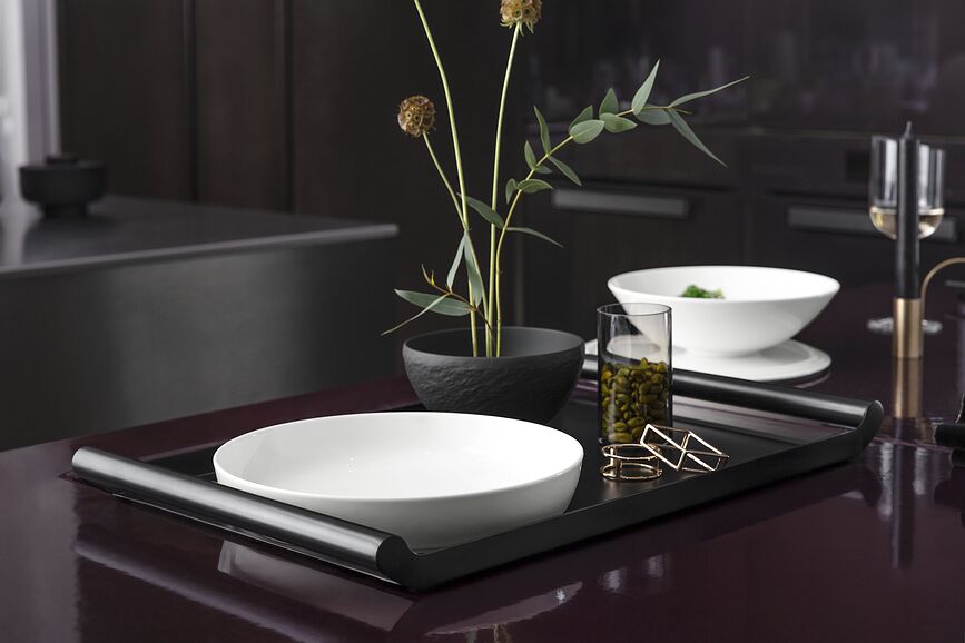 Iconic Skleda ploska, 500 ml, črna