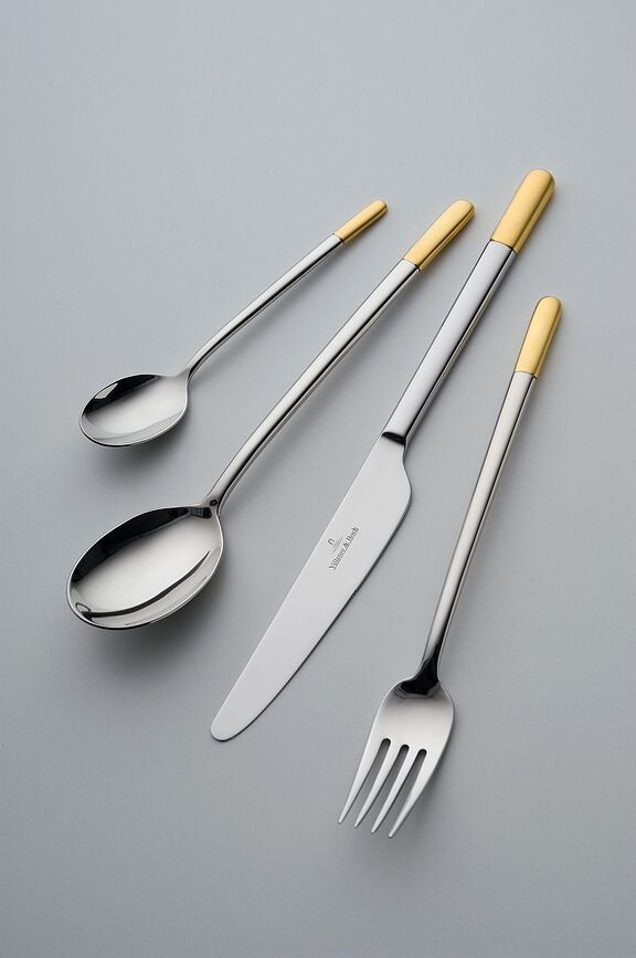 Juego de cubiertos Ella, con baño de oro parcial, Set de 24 piezas