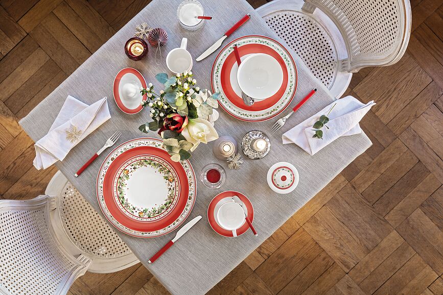 Juego de cubiertos S+ Cranberry, Set de 24 piezas