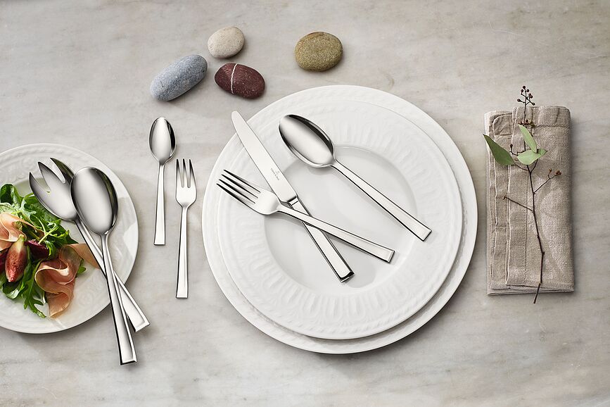 Juego de cubiertos Victor, Set de 68 piezas