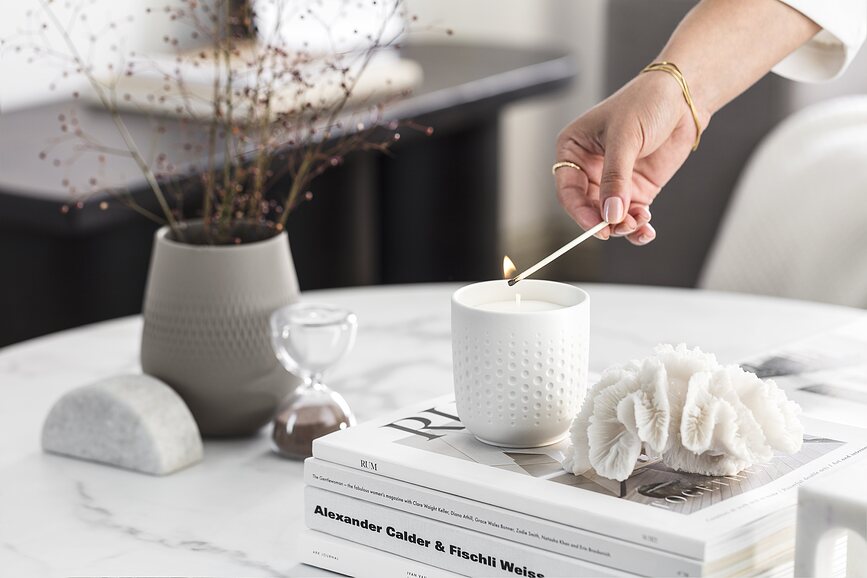 Manufacture Collier Blanc Perle Sparkle Dišeča sveča