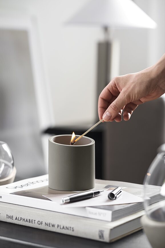 NewMoon Beige Home Energy Dišeča sveča, bež