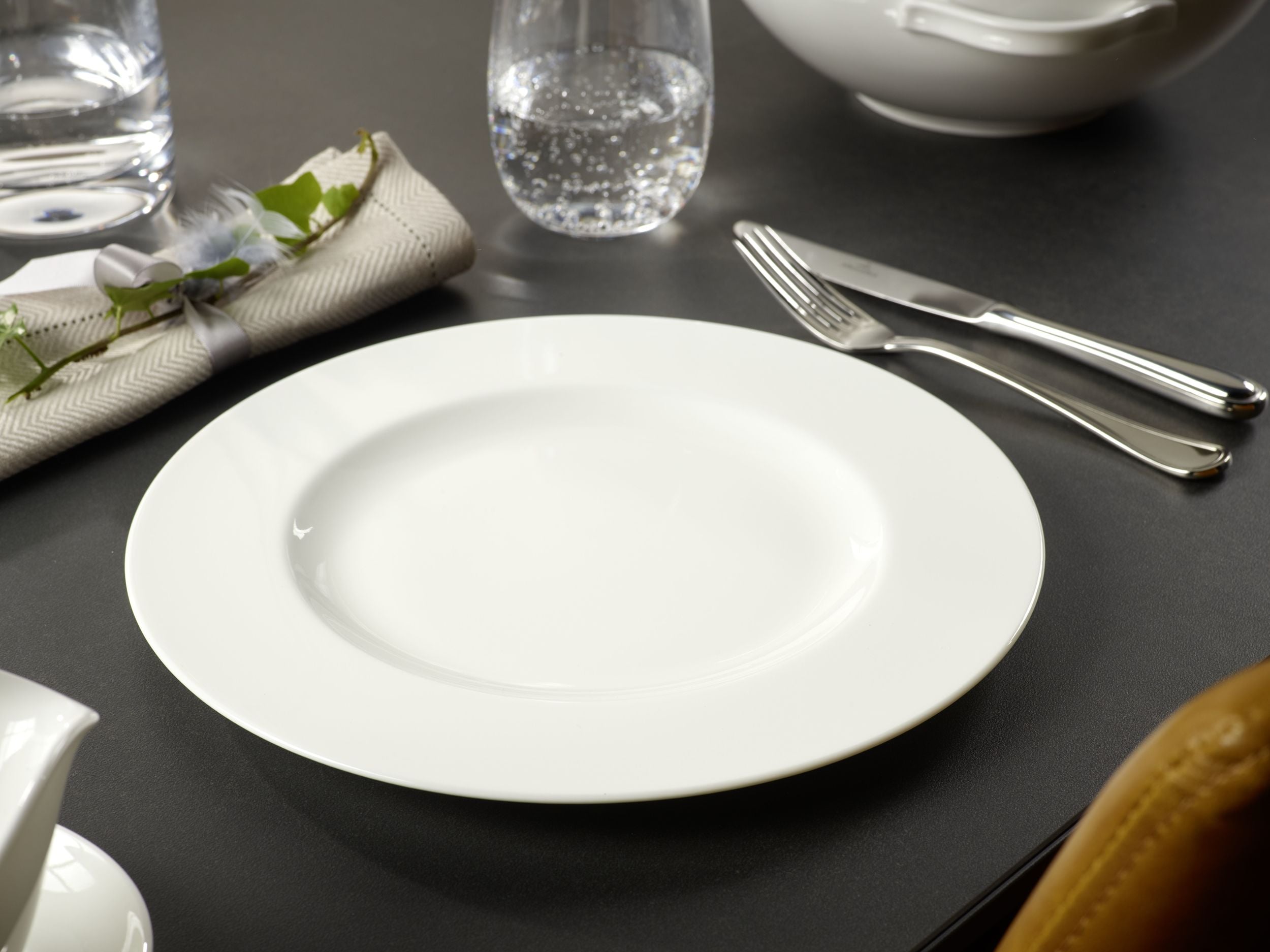 Nóż stołowy Neufaden Merlemont - Villeroy & Boch 12-6233-0060 | FF