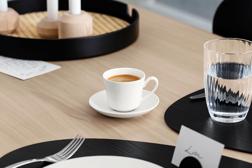 Platillo para taza de espresso, colección Twist, blanco