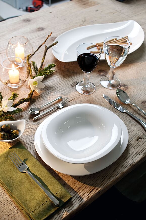 Plato Hondo New Cottage Basic, ovalado, 24 cm