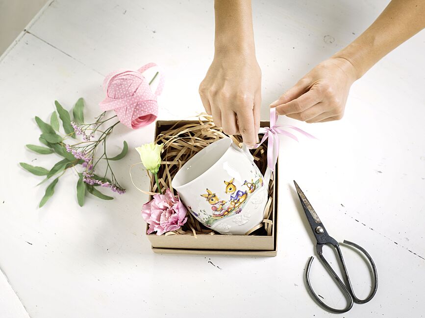 Spring Fantasy Flower Meadow Tasse, 530 ml