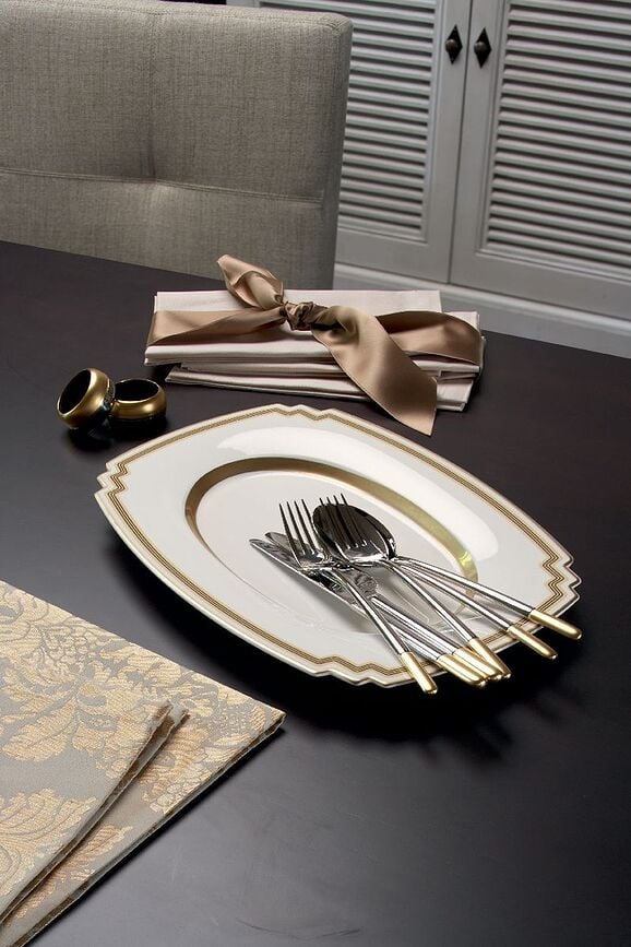 Tenedor de mesa parcialmente chapado en oro Ella