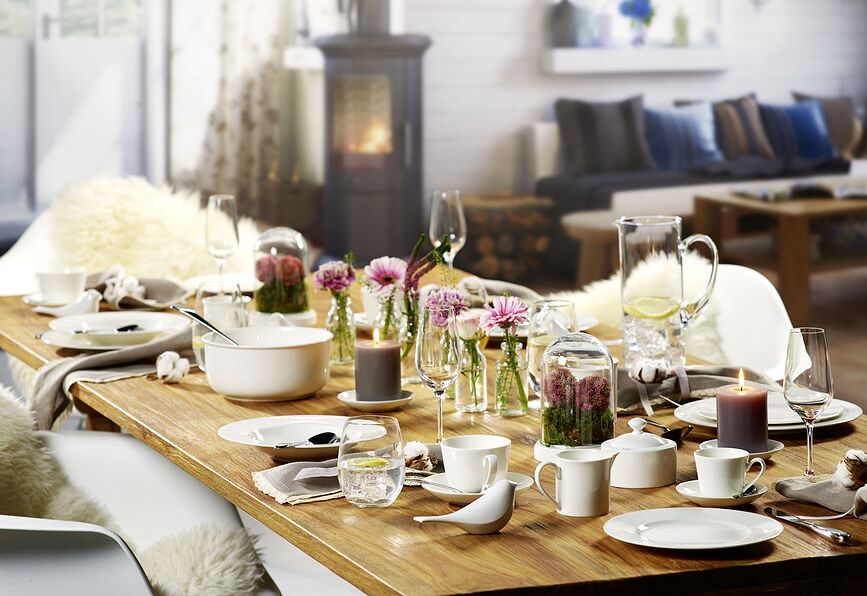 Twist White Tanjurić za šalicu bijeli