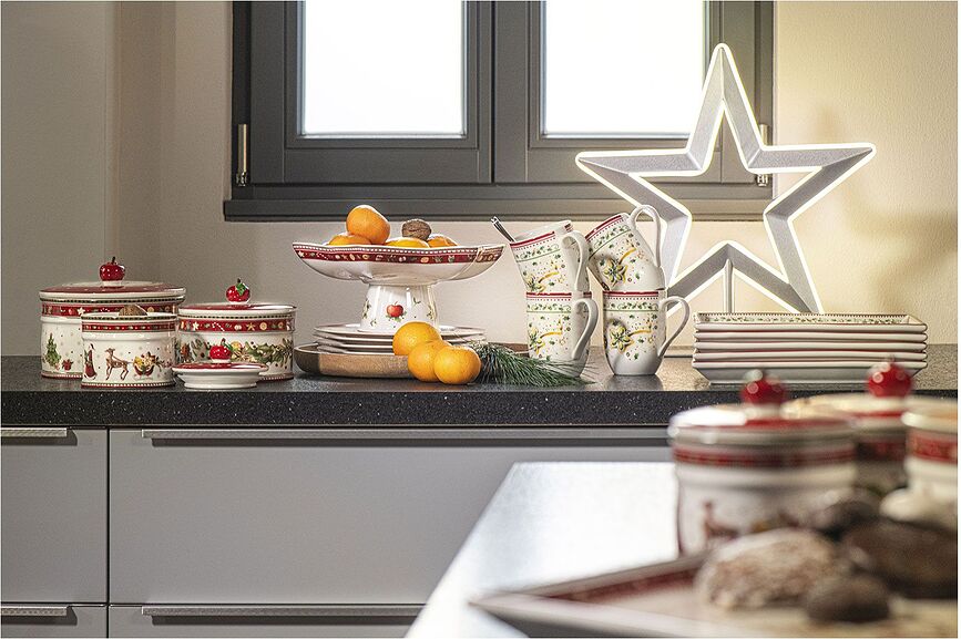 Winter Bakery Delight Μπολ σερβιρίσματος, με πόδι, σε σχήμα αστεριού