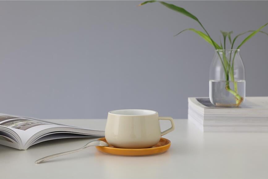 Ella Φλιτζάνι για τσάι, κρεμ