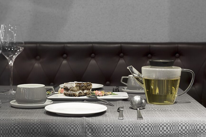 Infusion Τσαγιέρα, μαύρη