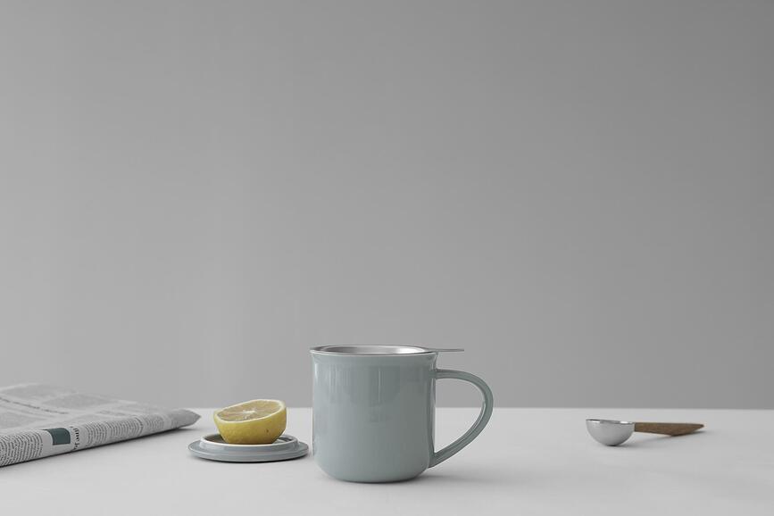 Minima Balance Šalica s infuzerom 350 ml pastelno zelena