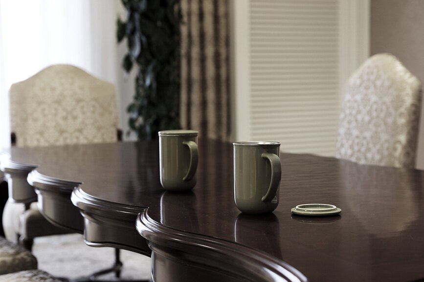 Minima Balance Tasse avec infuseur, bleu charbon