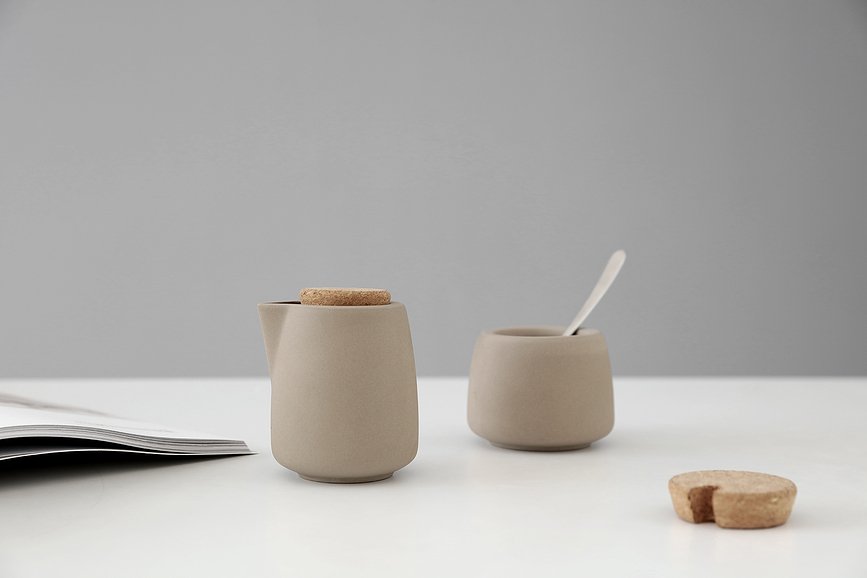 Nicola Mlečnik in Sladkornica z žličko, antracitna