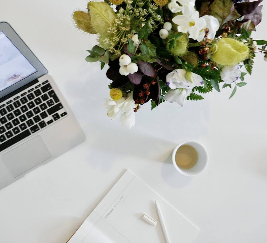 Nicola Skodelica za čaj, bela, 2 kosa