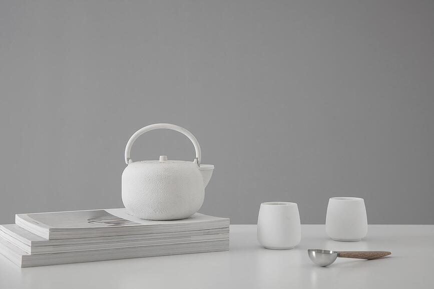 Saga Théière, noire