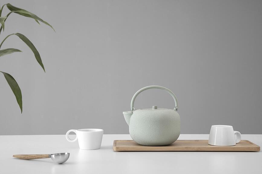 Saga Τσαγιέρα, μαύρη