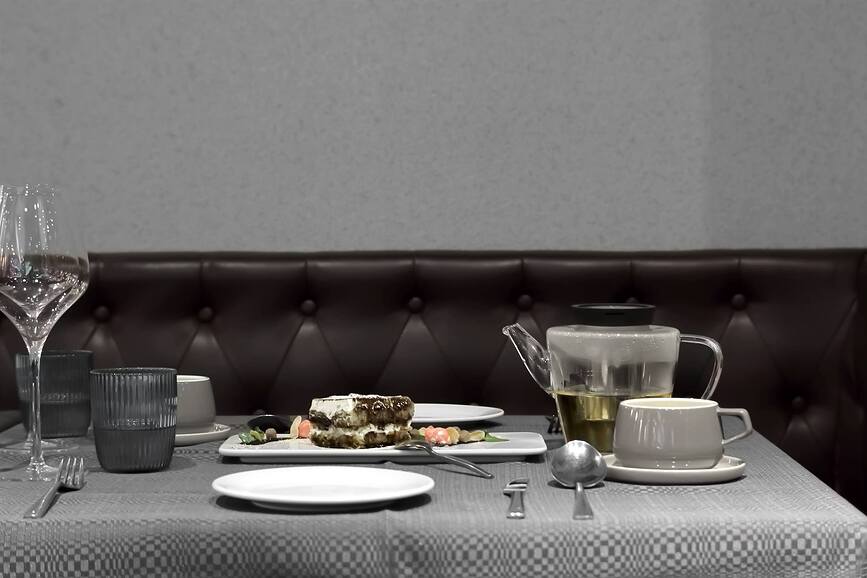 Tetera con infusor Infusion, negra