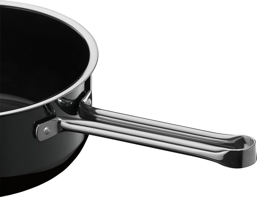 Compact Black Lonac 18 cm