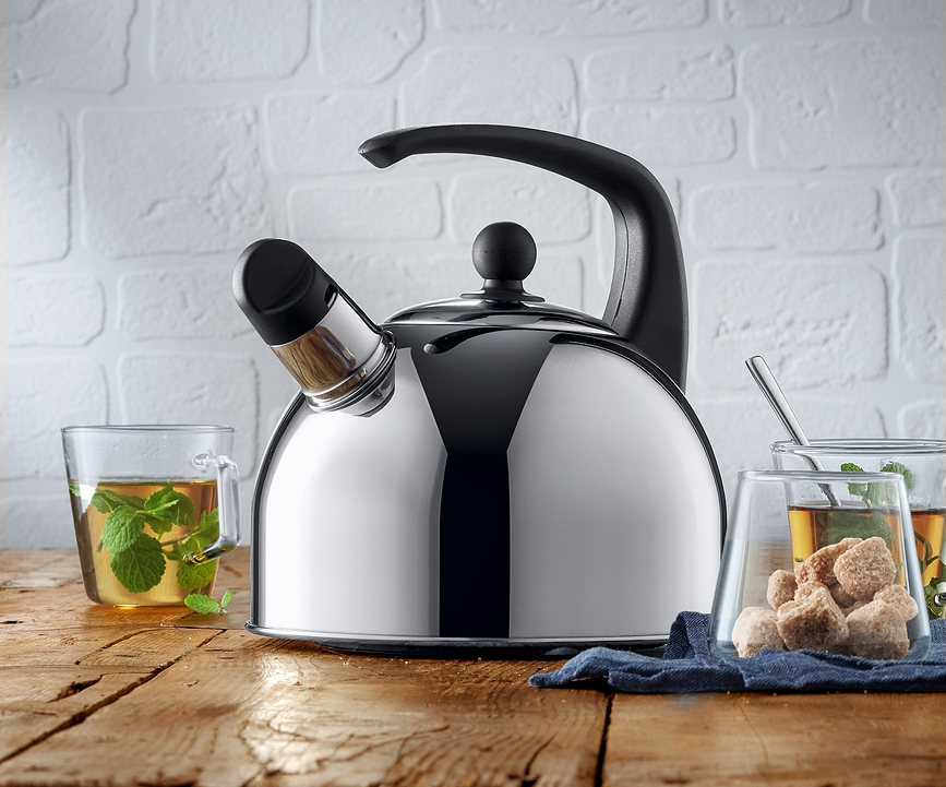 Hervidor con silbato WMF, 2 L