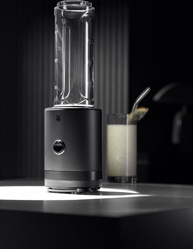 WMF KitchenMinis Blender, 600 ml, črn