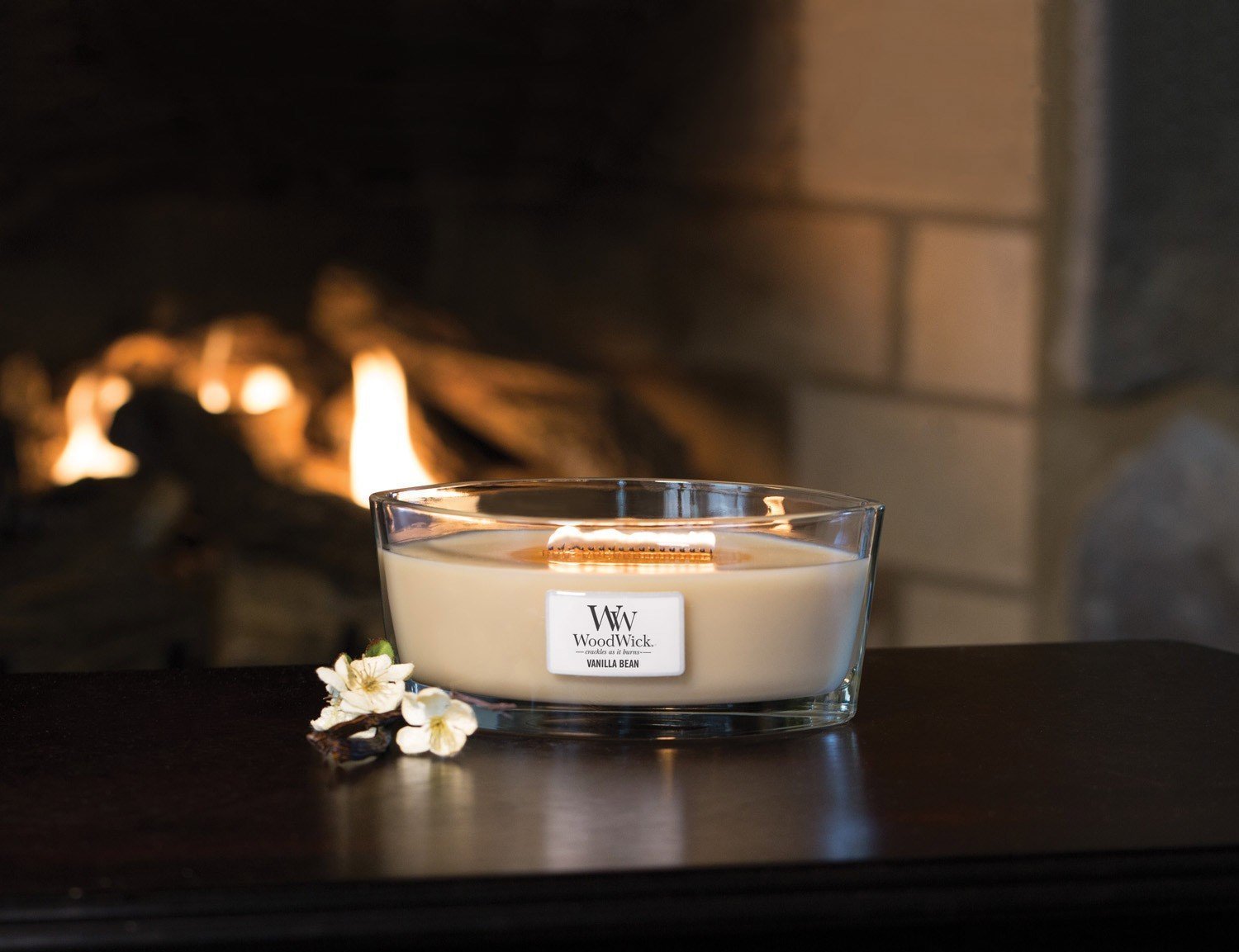 WoodWick Fireside Ellipse Candle