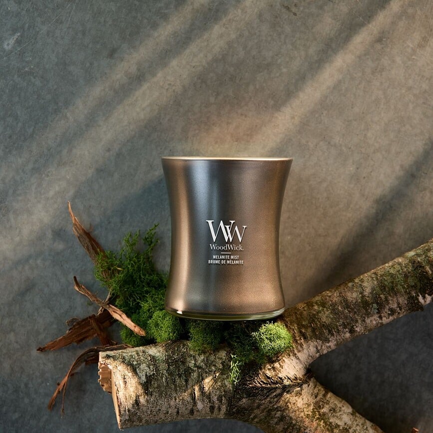 Vela WoodWick Precious Metals Melanite Mist, mediana