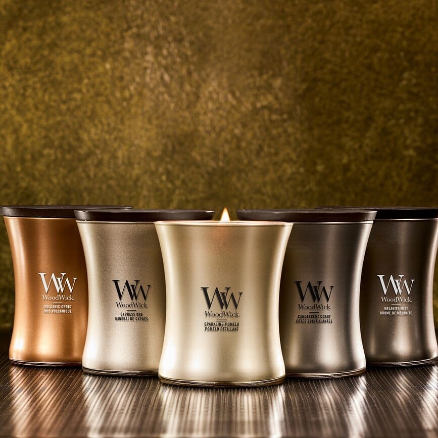WoodWick Precious Metals Svijeća Sparkling Pomelo srednja