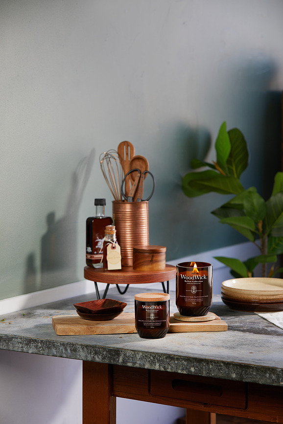 WoodWick ReNew Κερί, Άρωμα Άνθος Κερασιάς & Βανίλια, μεσαίο