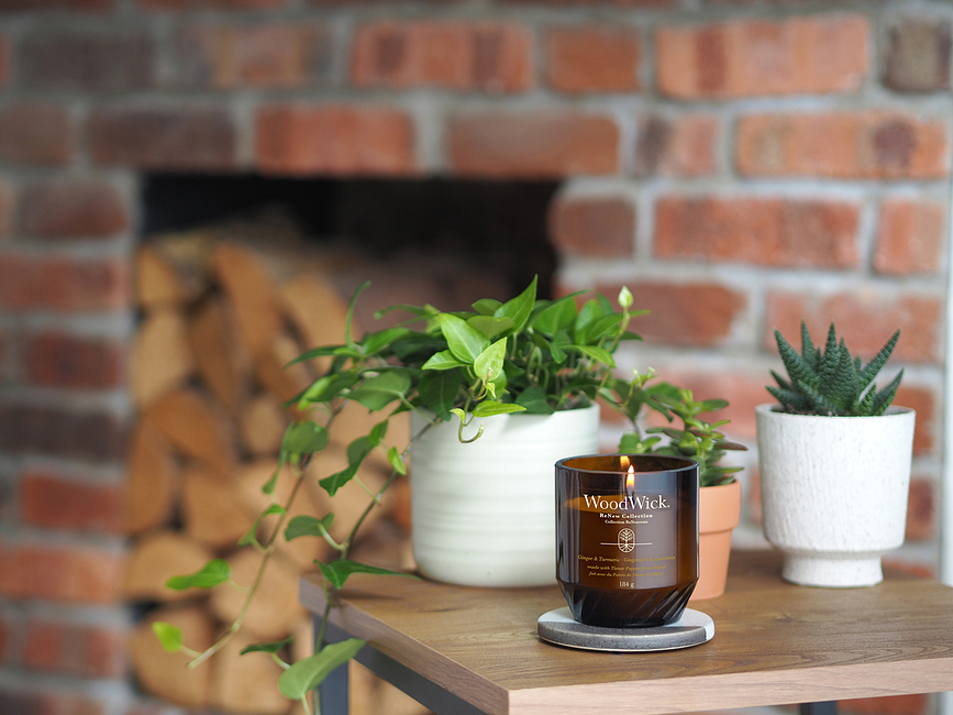 ReNew WoodWick Κερί Τζίντζερ & Κουρκουμάς, μεσαίο