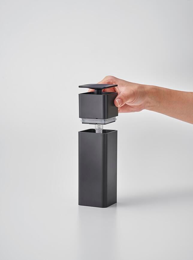Dispensador de Jabón Tower Push, negro