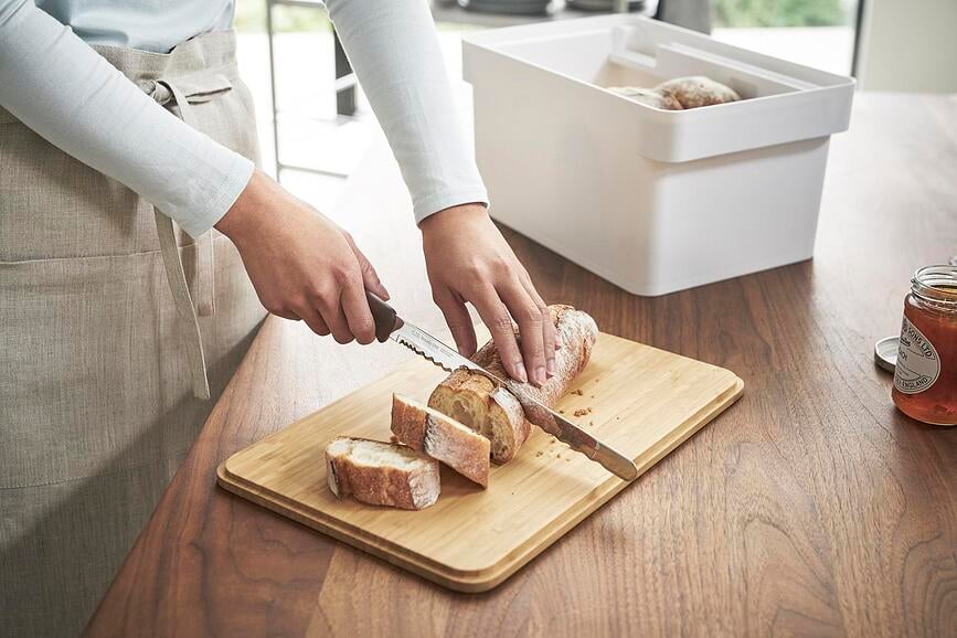 Panera Tower, con tabla de cortar integrada y espacio para cuchillo, negro