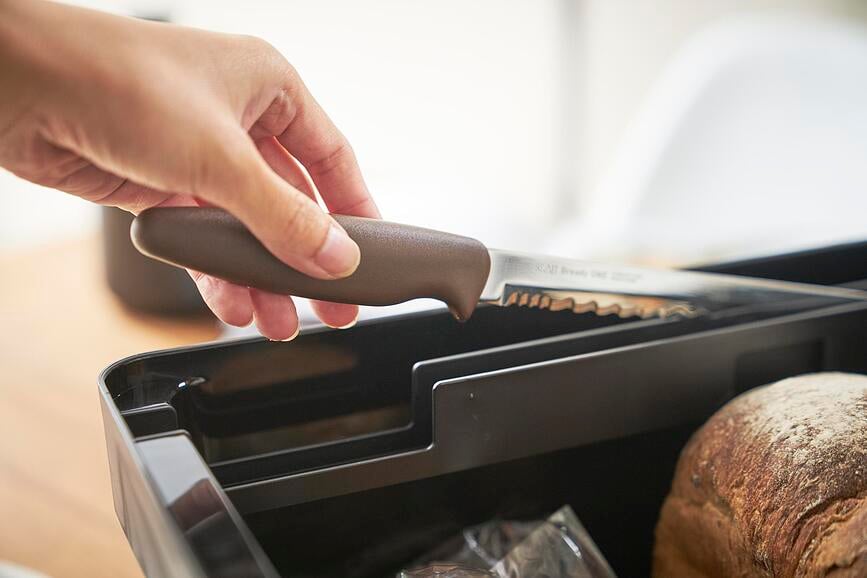 Panera Tower, con tabla de cortar integrada y espacio para cuchillo, negro