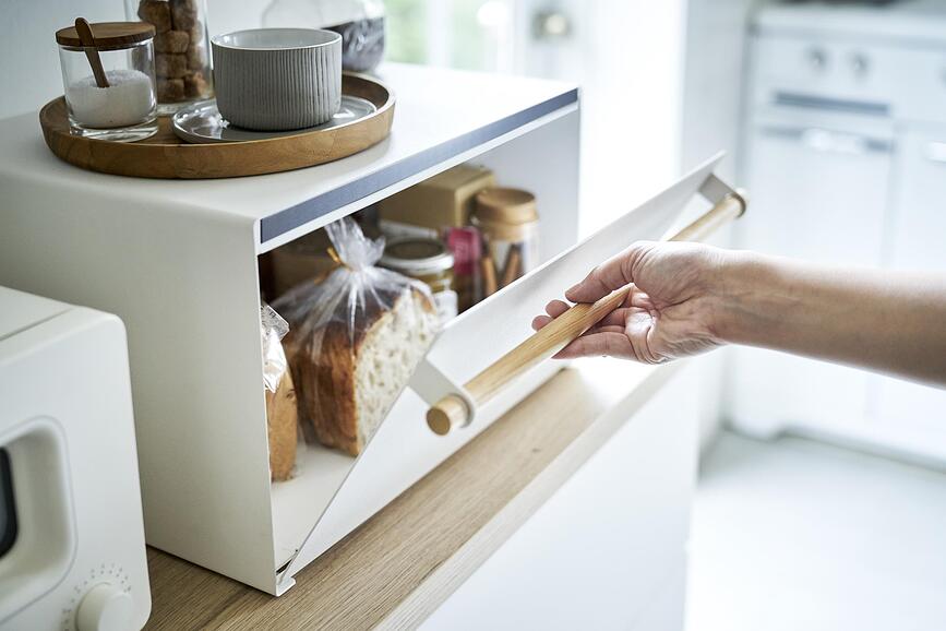 Tosca Ψωμιέρα