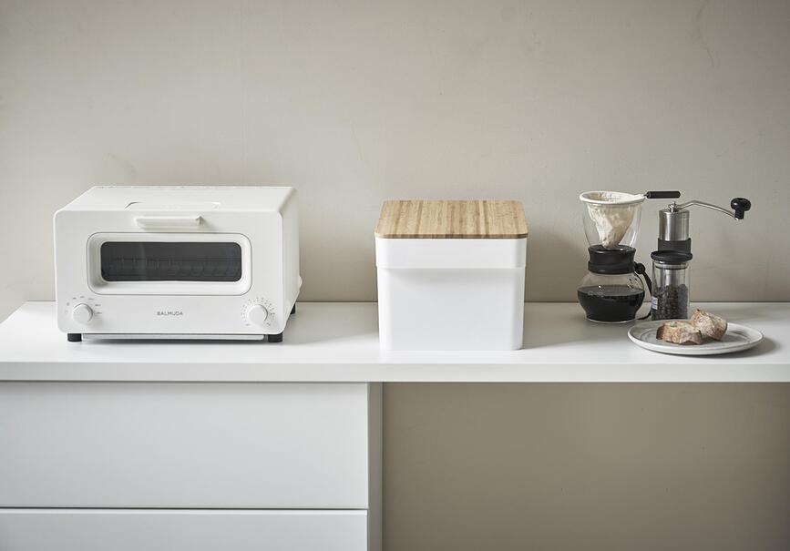 Tower Boîte à Pain avec planche à découper et porte-couteau, noir