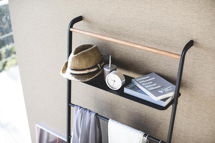 Tower Κρεμάστρα, λευκή