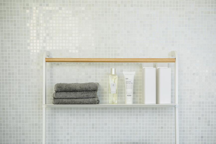 Tower Κρεμάστρα, λευκή