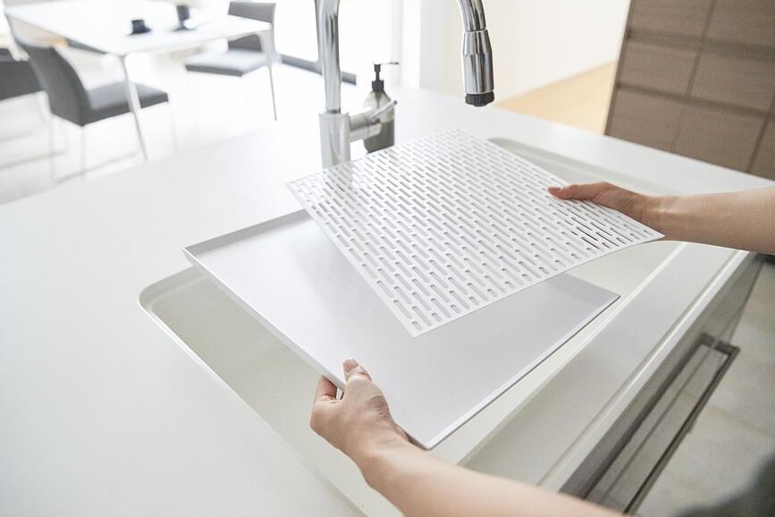 Tower Odkapnik za posodo, bel