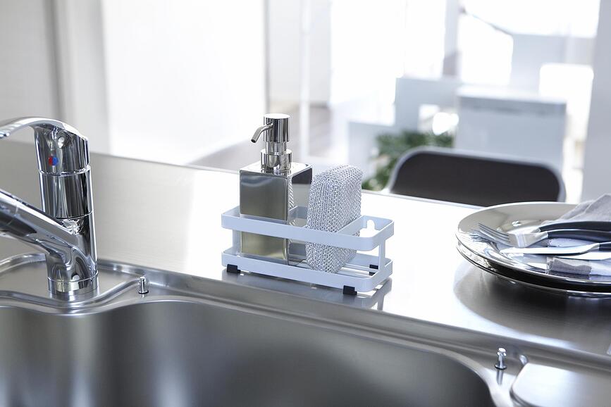 Tower Organizator za sudoper široki 18 cm crni