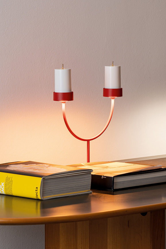 Lampada da tavolo senza fili Perpetua 35,6 cm oro doppia