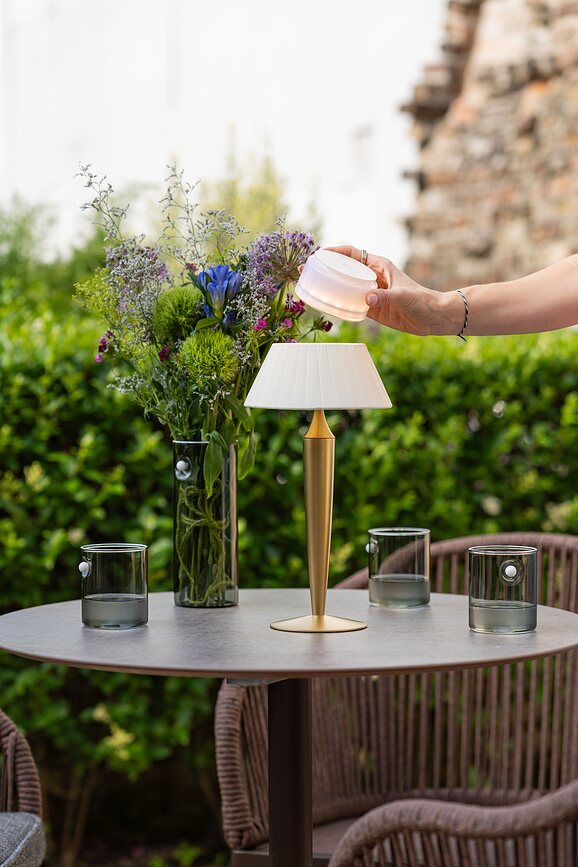 Lámpara de Mesa inalámbrica Flaminia, marrón